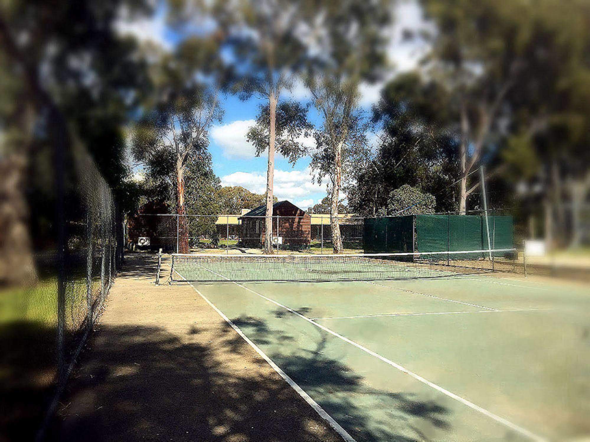 Cobram Barooga Golf Resort Esterno foto